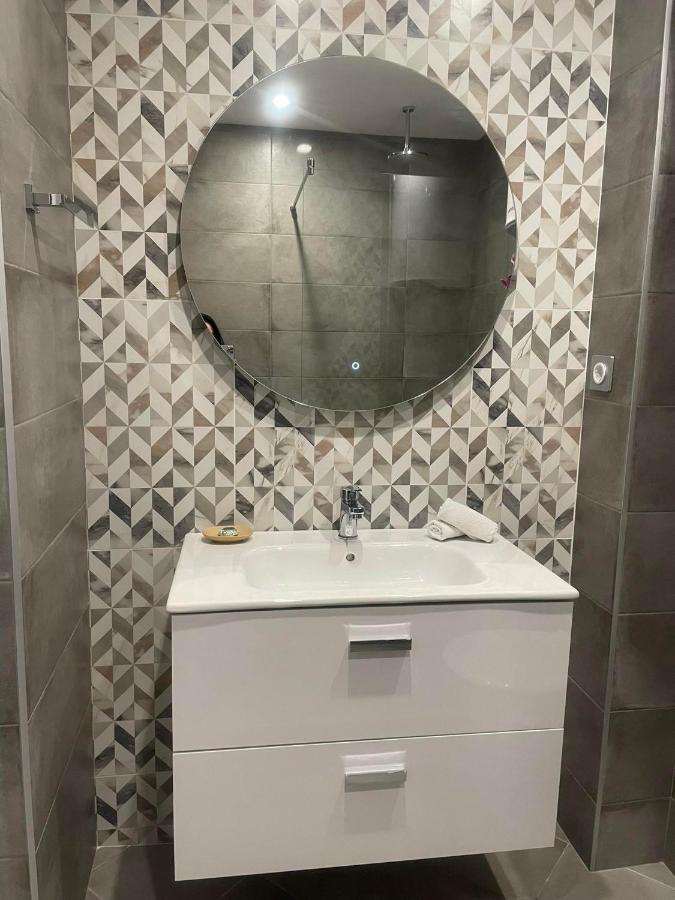 Apartments Mir Varna City Екстериор снимка